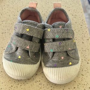 Heart Print Toddler Tennies Size 5